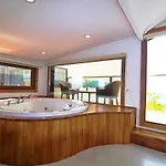 George's Boutique Aparthotel Fethiye