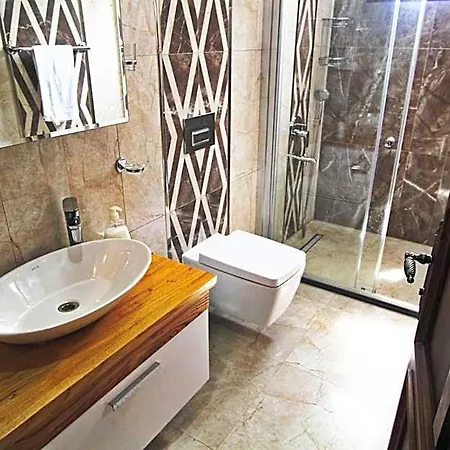 Apartmanhotel George's Boutique *