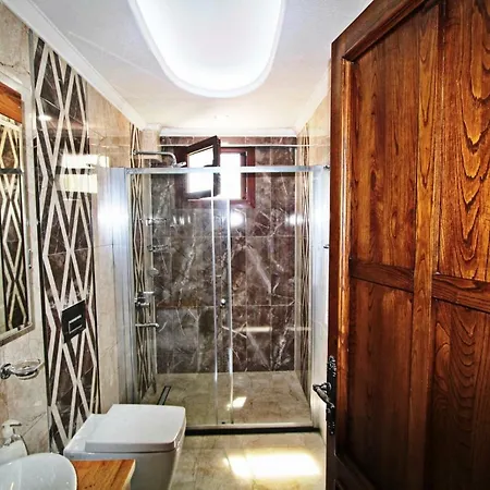 Apart Otel George's Boutique