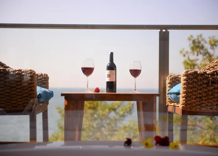 Апарт-отель George's Boutique *